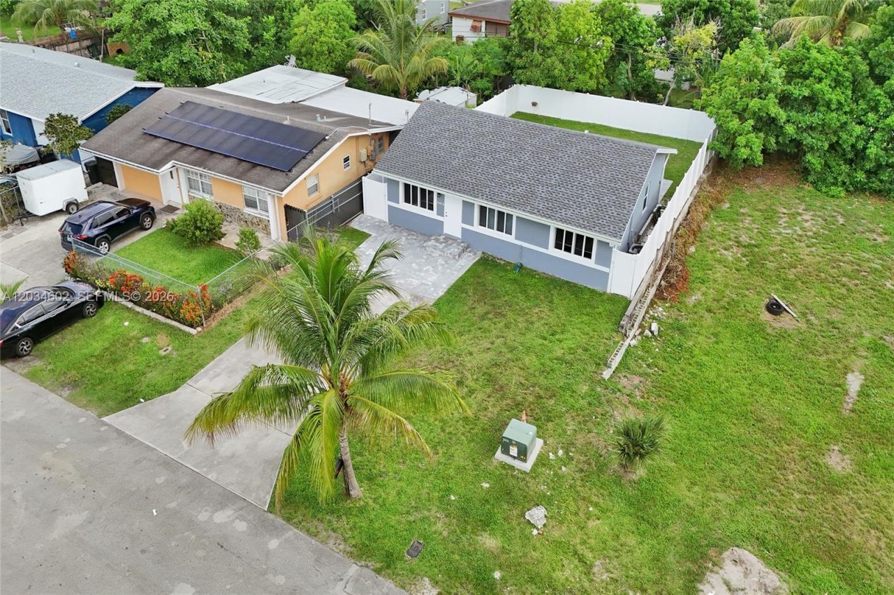 3413 SW 12th Ct, Fort Lauderdale, FL 33312 Photo