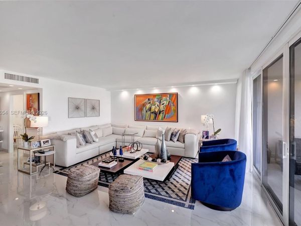2 Grove Isle Dr , Unit B706, Miami, FL 33133