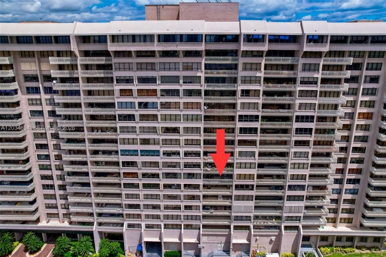 2 Grove Isle Dr , Unit B706, Miami, FL 33133 Photo