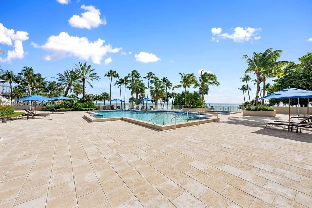 2 Grove Isle Dr , Unit B706, Miami, FL 33133 Photo