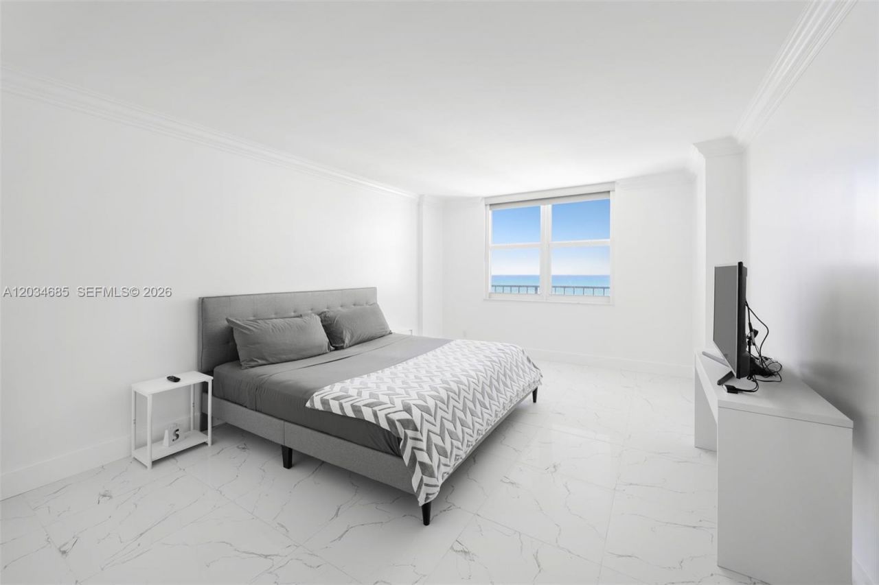 2401 S Ocean Dr , Unit 2402, Hollywood, FL 33019 Photo