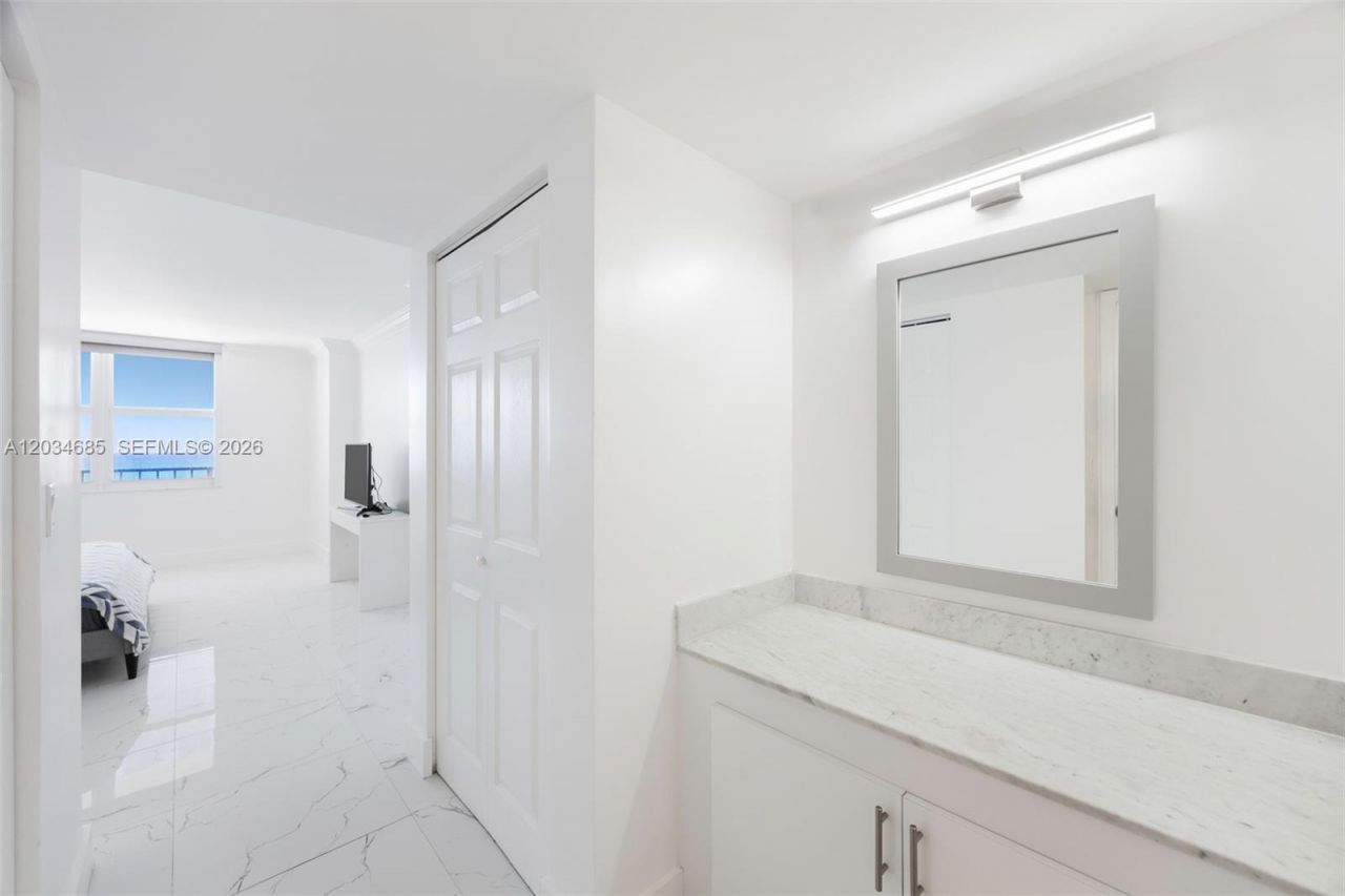2401 S Ocean Dr , Unit 2402, Hollywood, FL 33019 Photo