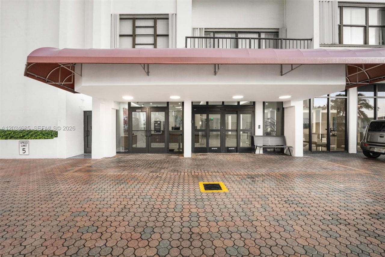 2401 S Ocean Dr , Unit 2402, Hollywood, FL 33019 Photo