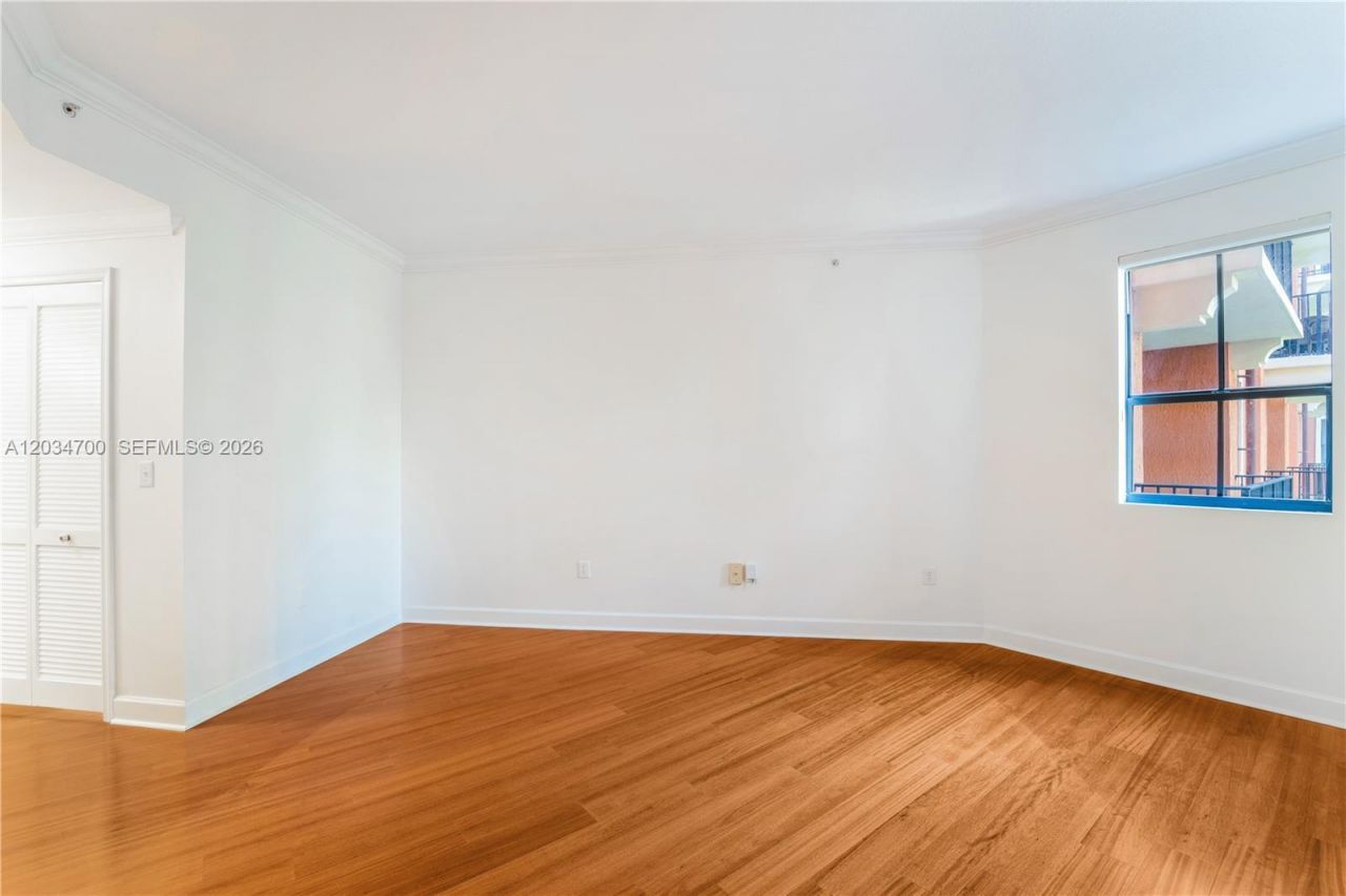 100 Andalusia Ave, Unit 410, Coral Gables, FL 33134 Photo