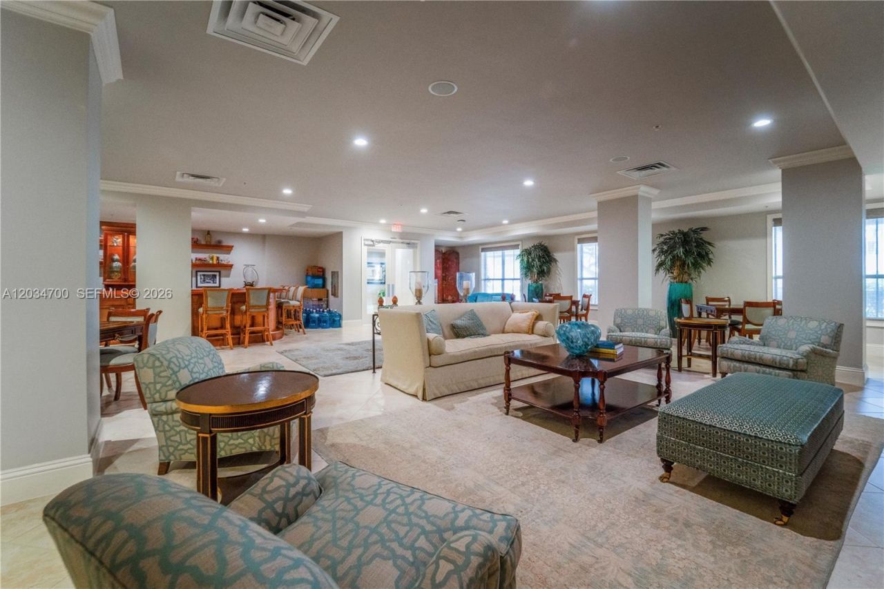 100 Andalusia Ave, Unit 410, Coral Gables, FL 33134 Photo