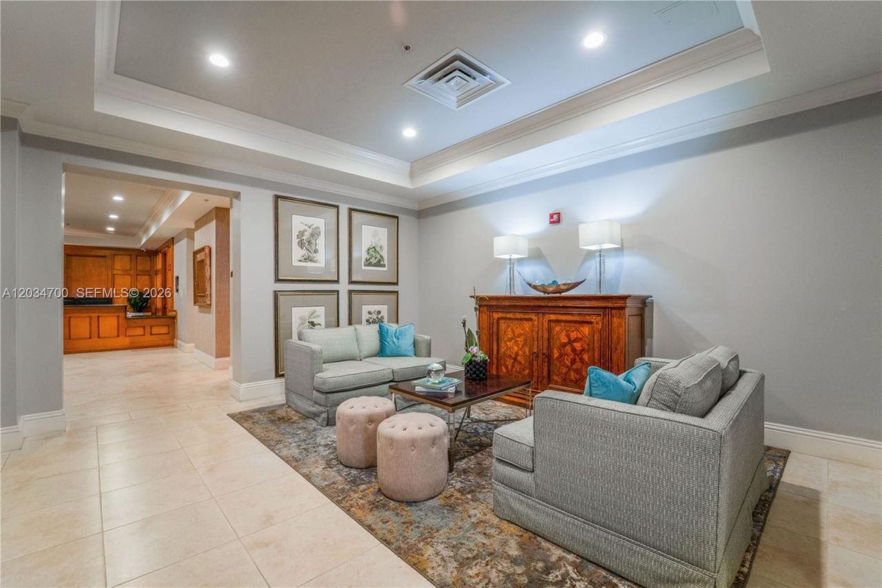 100 Andalusia Ave, Unit 410, Coral Gables, FL 33134 Photo