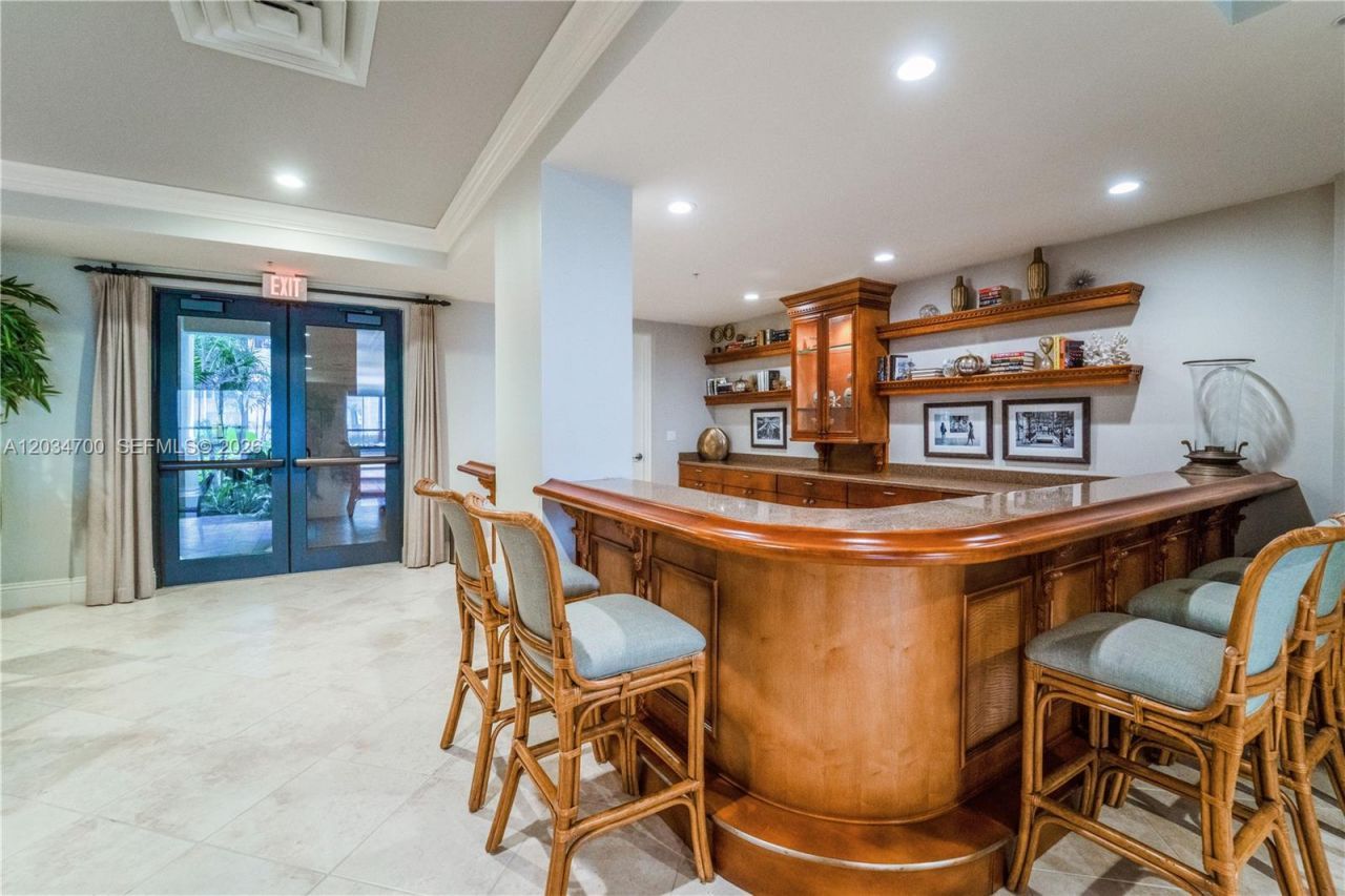 100 Andalusia Ave, Unit 410, Coral Gables, FL 33134 Photo