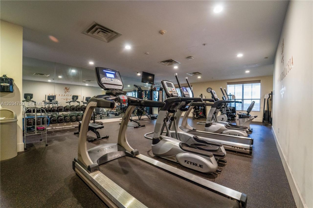 100 Andalusia Ave, Unit 410, Coral Gables, FL 33134 Photo