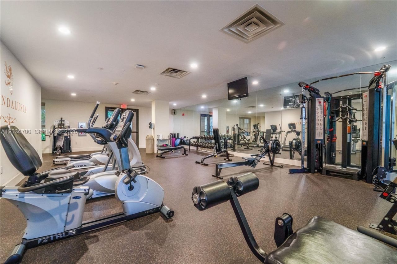 100 Andalusia Ave, Unit 410, Coral Gables, FL 33134 Photo