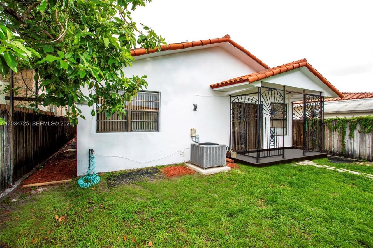 3610 SW 14th St, Miami, FL 33145 Photo