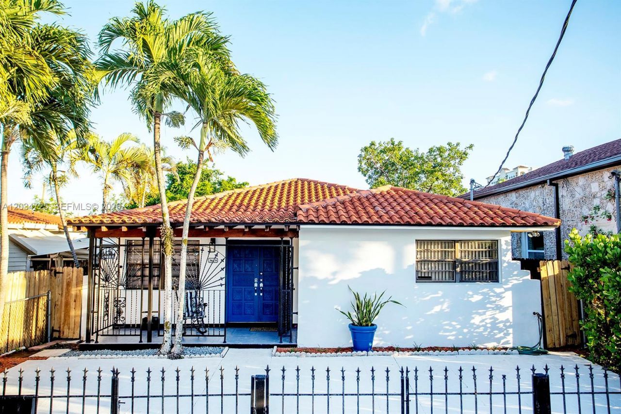 3610 SW 14th St, Miami, FL 33145 Photo