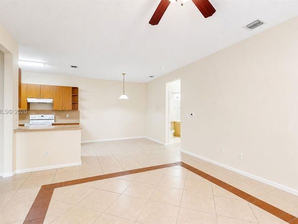 3557 Forest Hill Blvd , Unit 51, Palm Springs, FL 33406