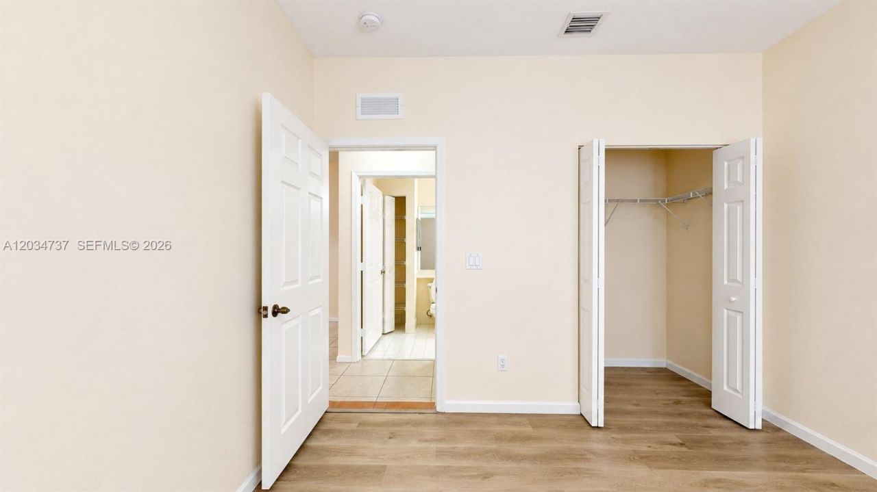 3557 Forest Hill Blvd , Unit 51, Palm Springs, FL 33406 Photo