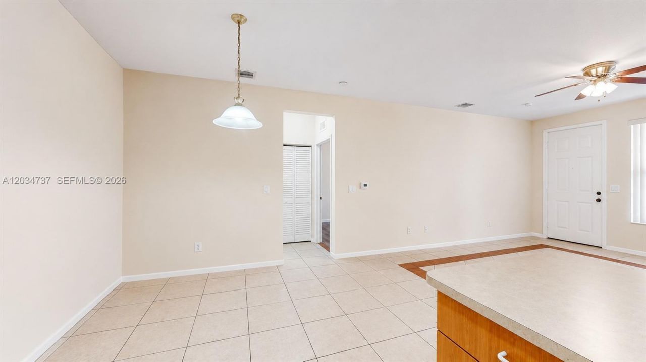 3557 Forest Hill Blvd , Unit 51, Palm Springs, FL 33406 Photo