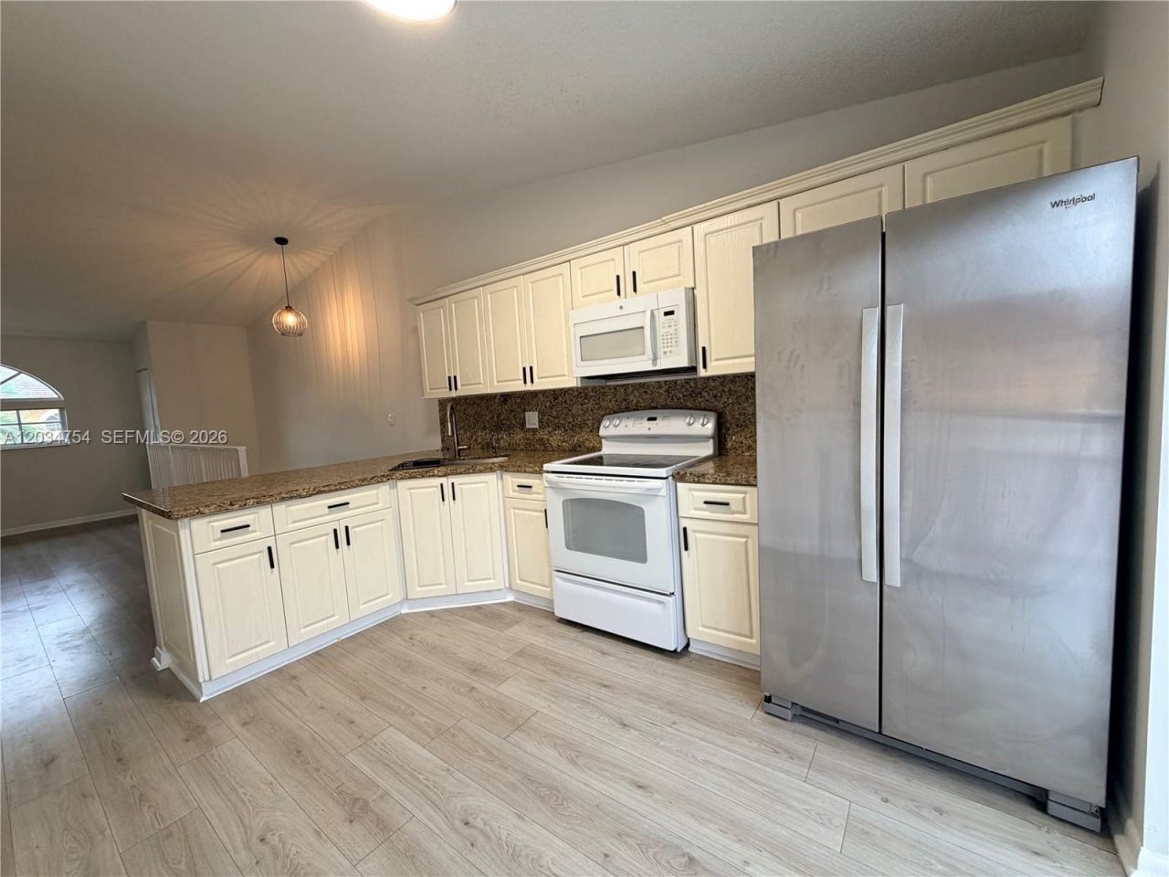 7730 W 34th Ln , Unit 14-202, Hialeah, FL 33018 Photo