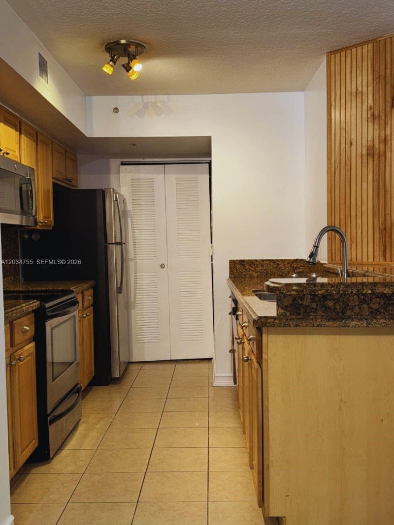 Please Call For Address, Unit 6-103, Hollywood, FL 33021 Photo