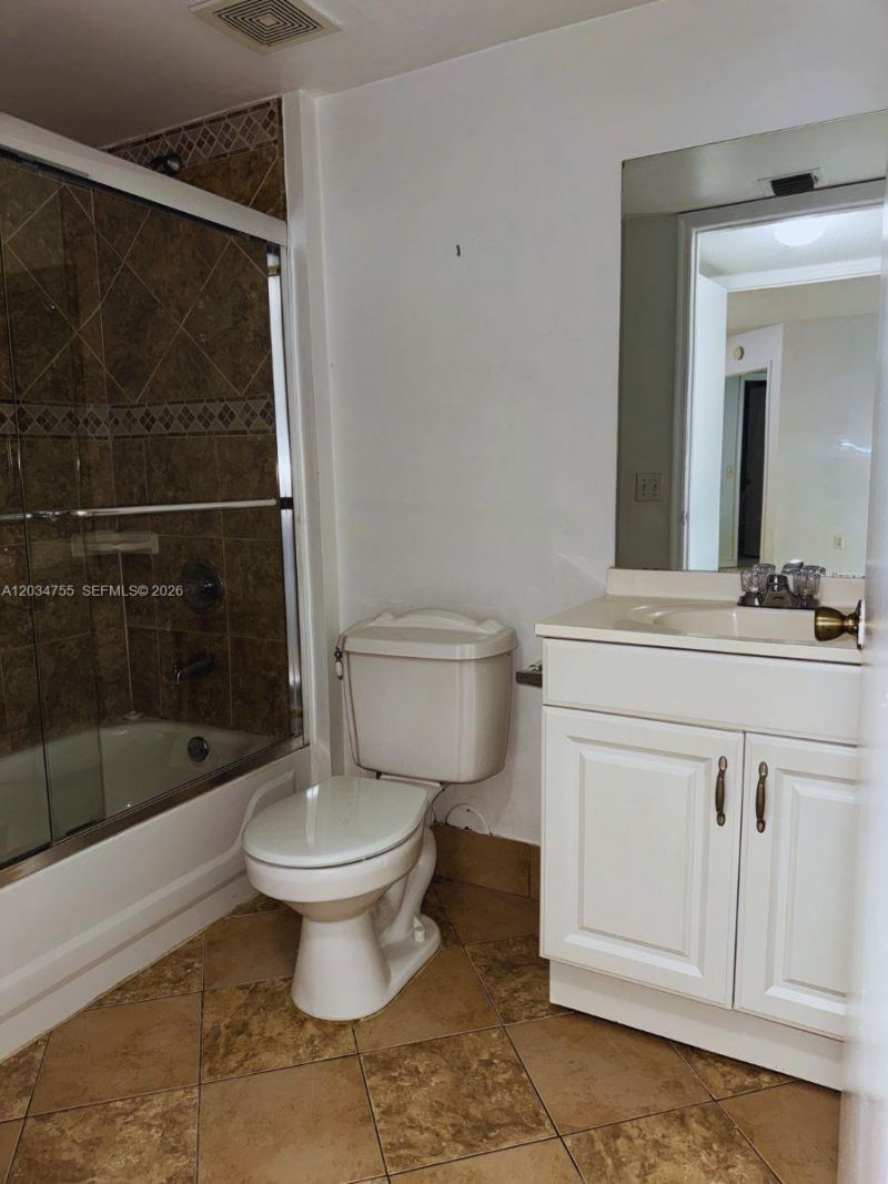 460 S Park Rd, Unit 6-103, Hollywood, FL 33021 Photo