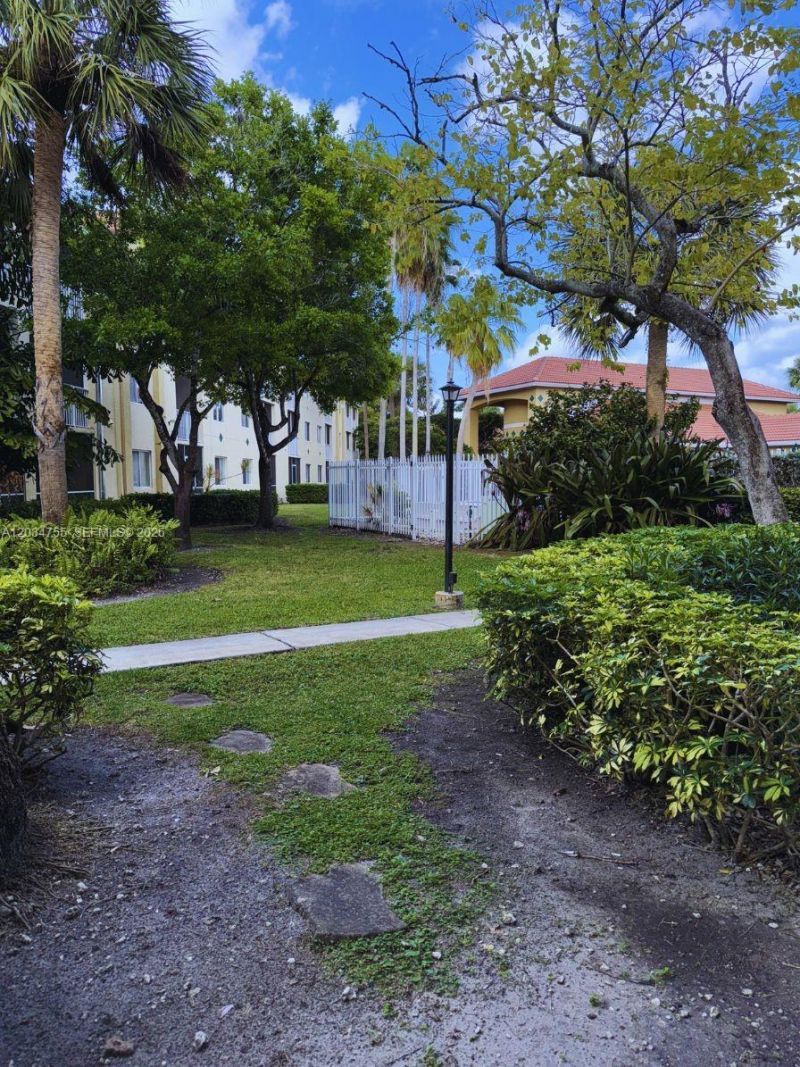 Please Call For Address, Unit 6-103, Hollywood, FL 33021 Photo