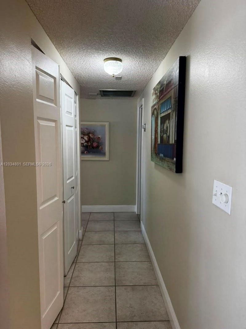 1980 S Ocean Dr, Unit 6J, Hallandale Beach, FL 33009 Photo