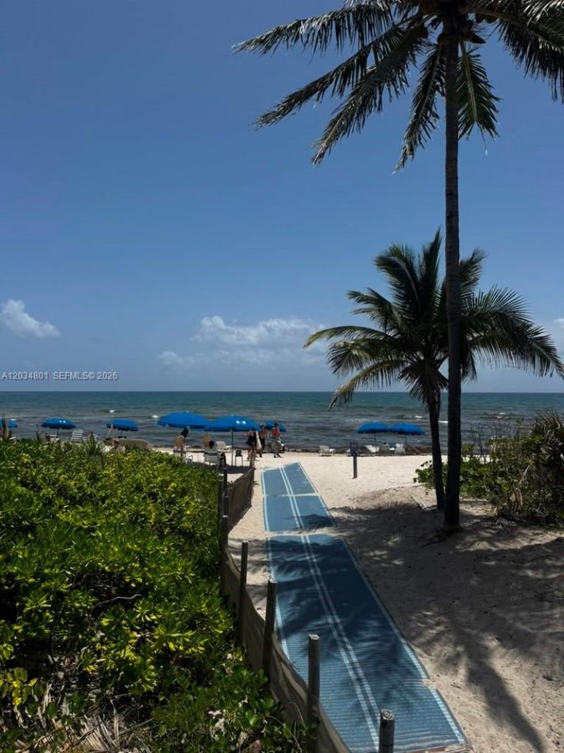 1980 S Ocean Dr, Unit 6J, Hallandale Beach, FL 33009 Photo
