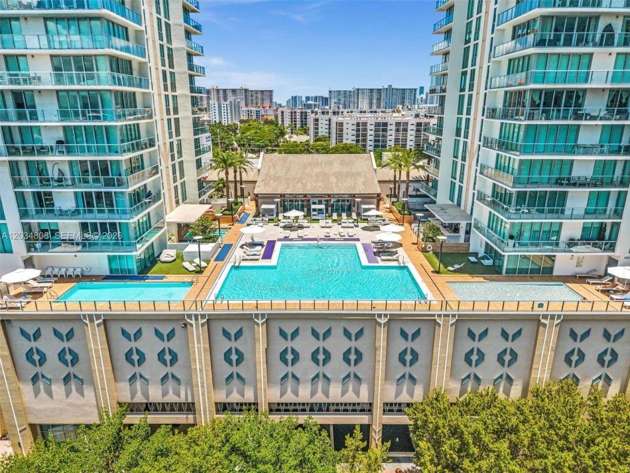300 Sunny Isles Blvd, Unit 4-502, Sunny Isles Beach, FL 33160 Photo