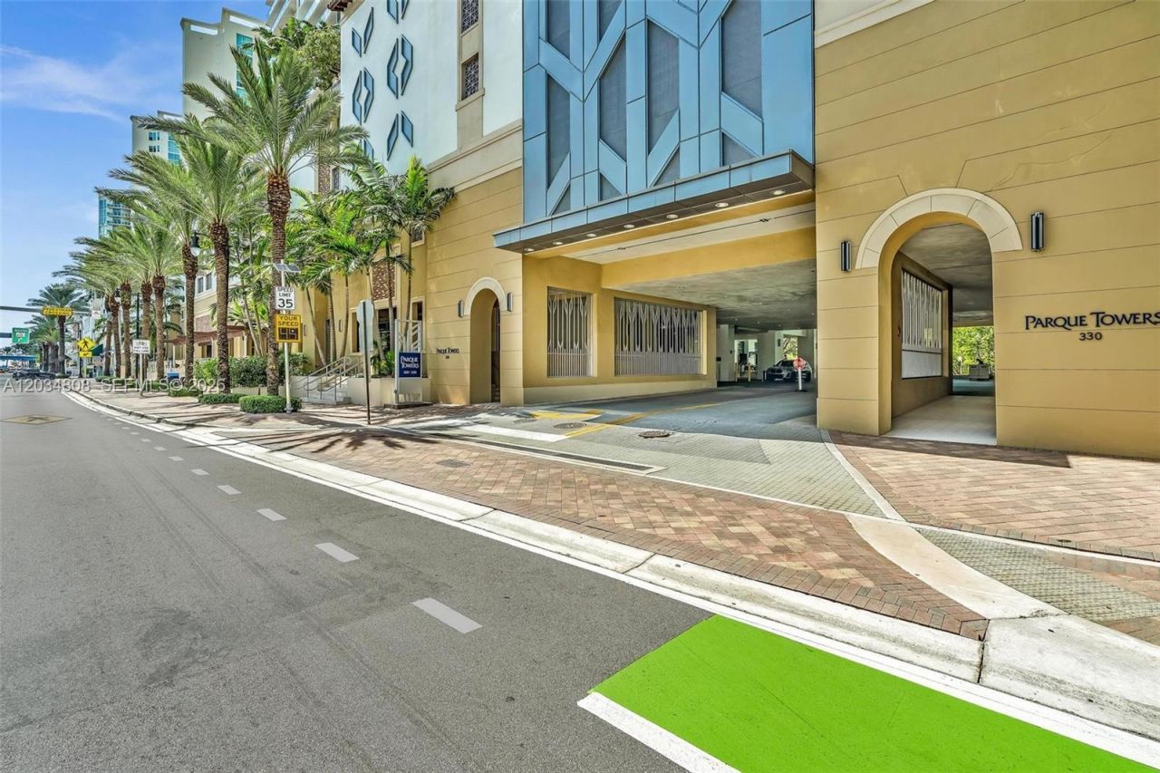 300 Sunny Isles Blvd, Unit 4-502, Sunny Isles Beach, FL 33160 Photo
