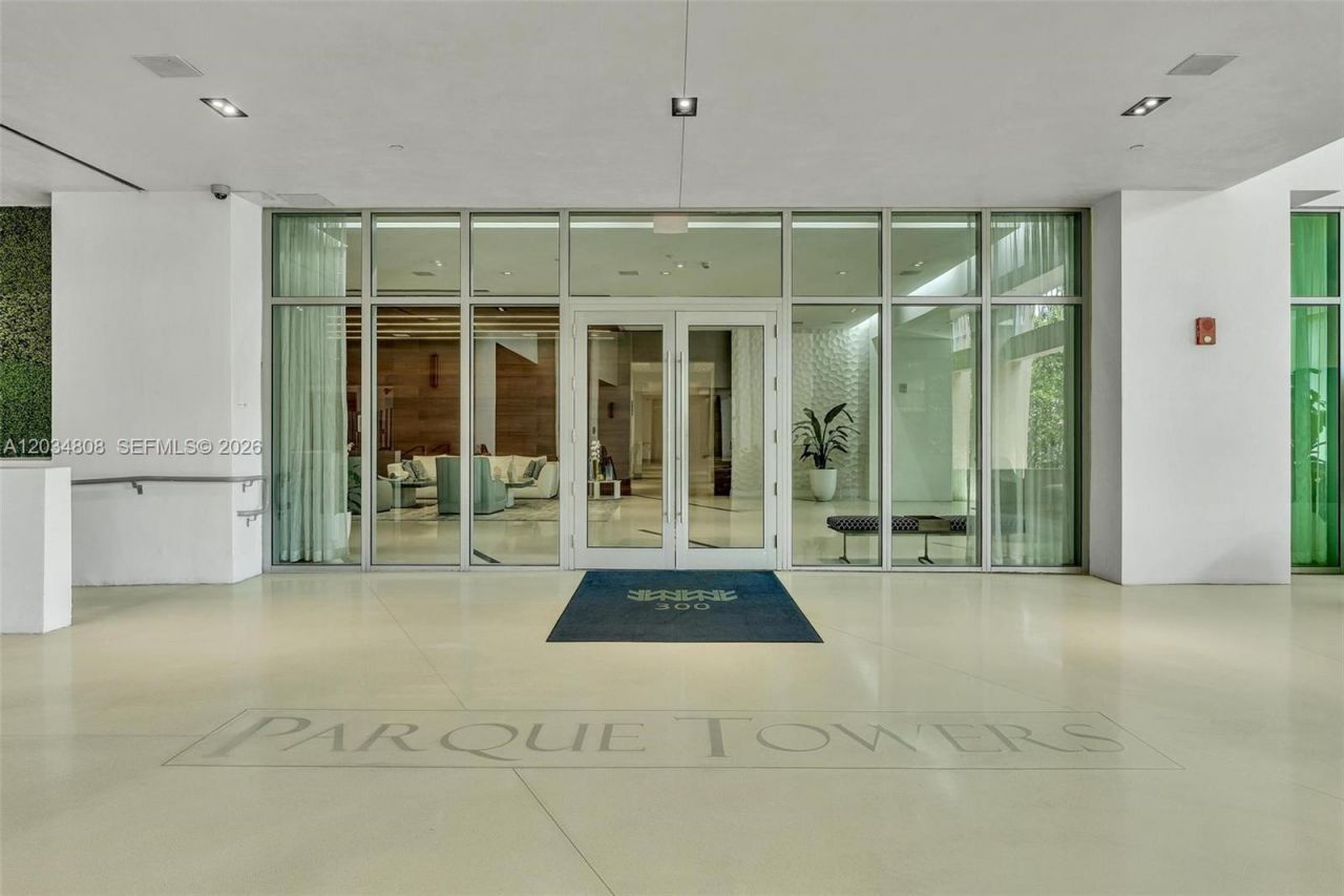 300 Sunny Isles Blvd, Unit 4-502, Sunny Isles Beach, FL 33160 Photo