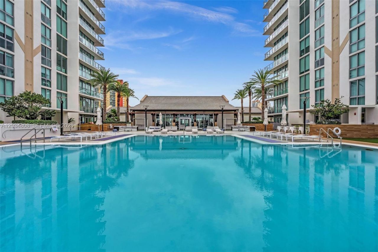 300 Sunny Isles Blvd, Unit 4-502, Sunny Isles Beach, FL 33160 Photo