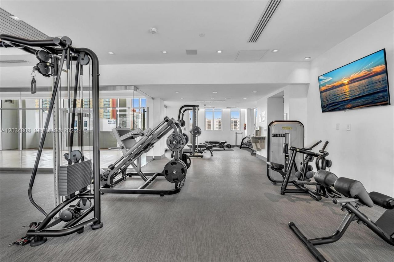 300 Sunny Isles Blvd, Unit 4-502, Sunny Isles Beach, FL 33160 Photo