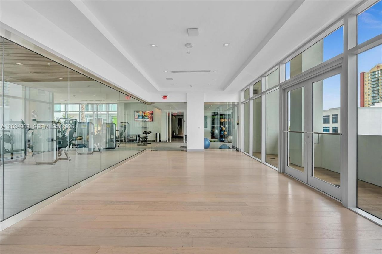 300 Sunny Isles Blvd, Unit 4-502, Sunny Isles Beach, FL 33160 Photo