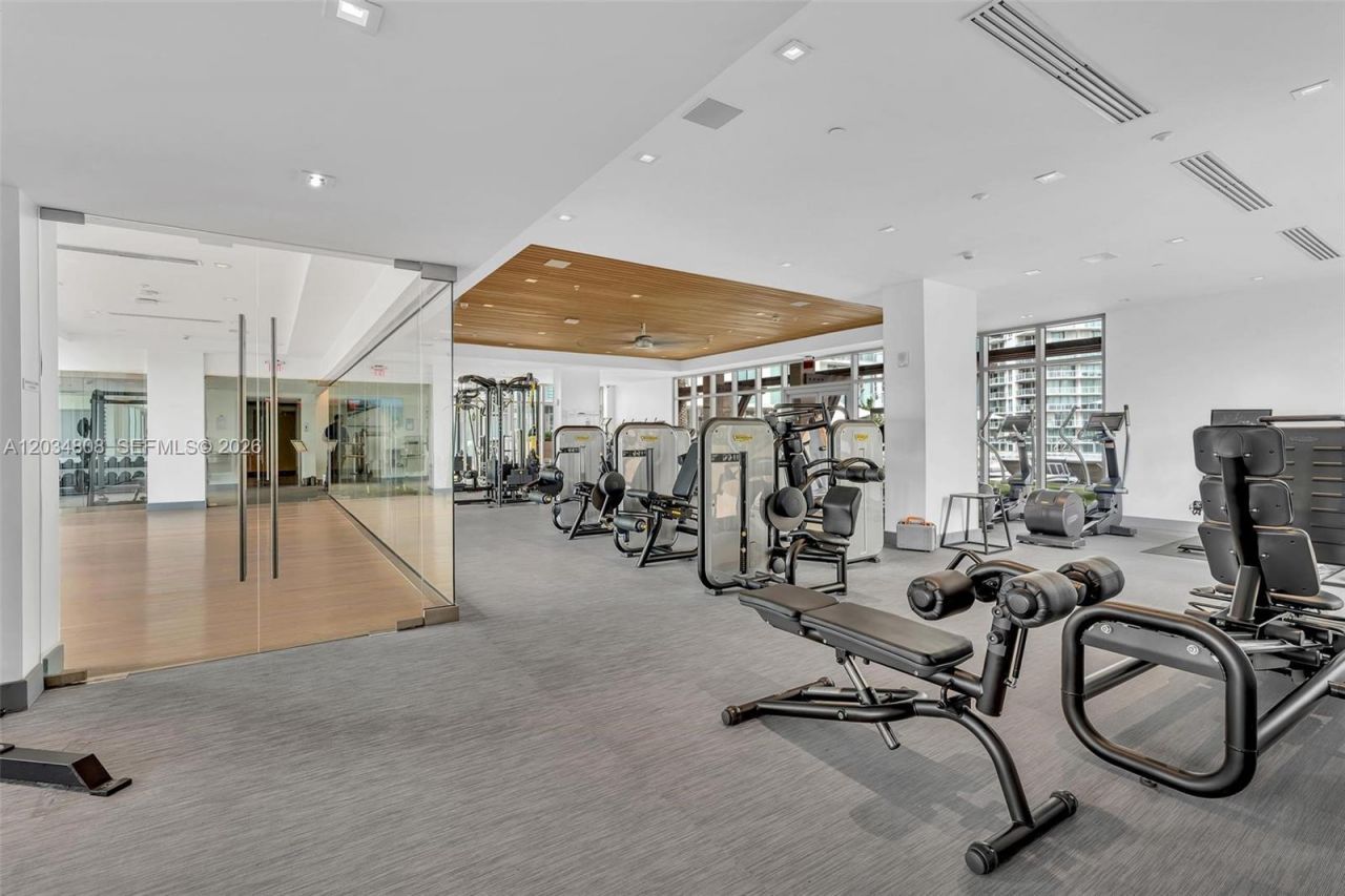 300 Sunny Isles Blvd, Unit 4-502, Sunny Isles Beach, FL 33160 Photo