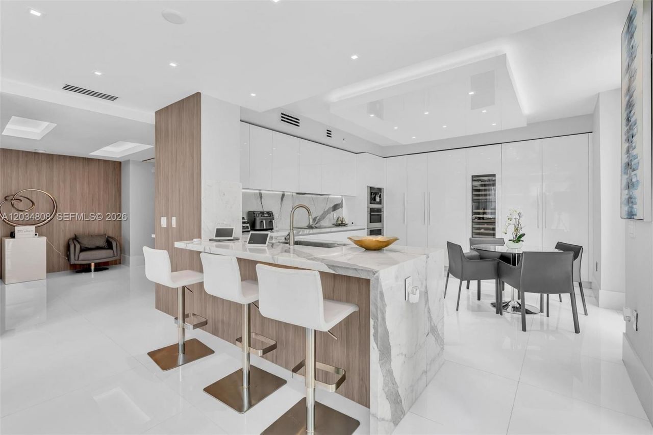 300 Sunny Isles Blvd, Unit 4-502, Sunny Isles Beach, FL 33160 Photo