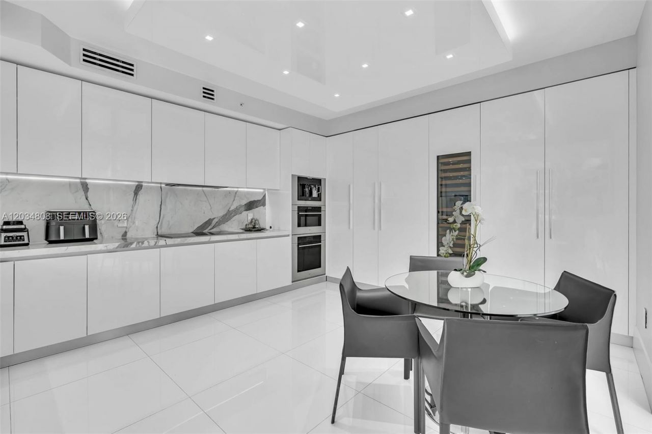 300 Sunny Isles Blvd, Unit 4-502, Sunny Isles Beach, FL 33160 Photo