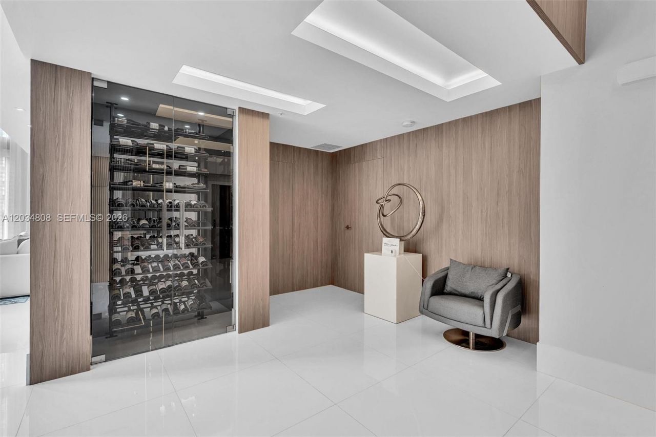 300 Sunny Isles Blvd, Unit 4-502, Sunny Isles Beach, FL 33160 Photo