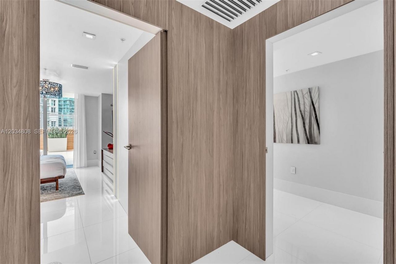 300 Sunny Isles Blvd, Unit 4-502, Sunny Isles Beach, FL 33160 Photo