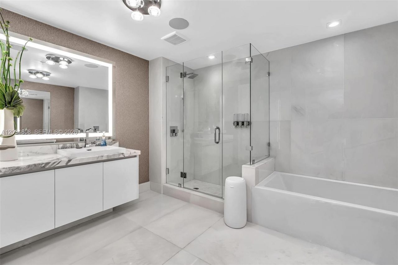 300 Sunny Isles Blvd, Unit 4-502, Sunny Isles Beach, FL 33160 Photo