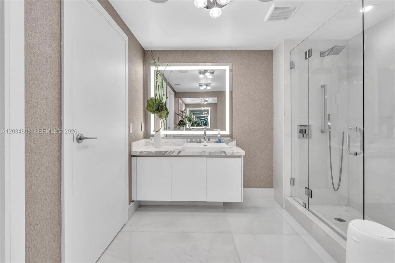 300 Sunny Isles Blvd, Unit 4-502, Sunny Isles Beach, FL 33160 Photo