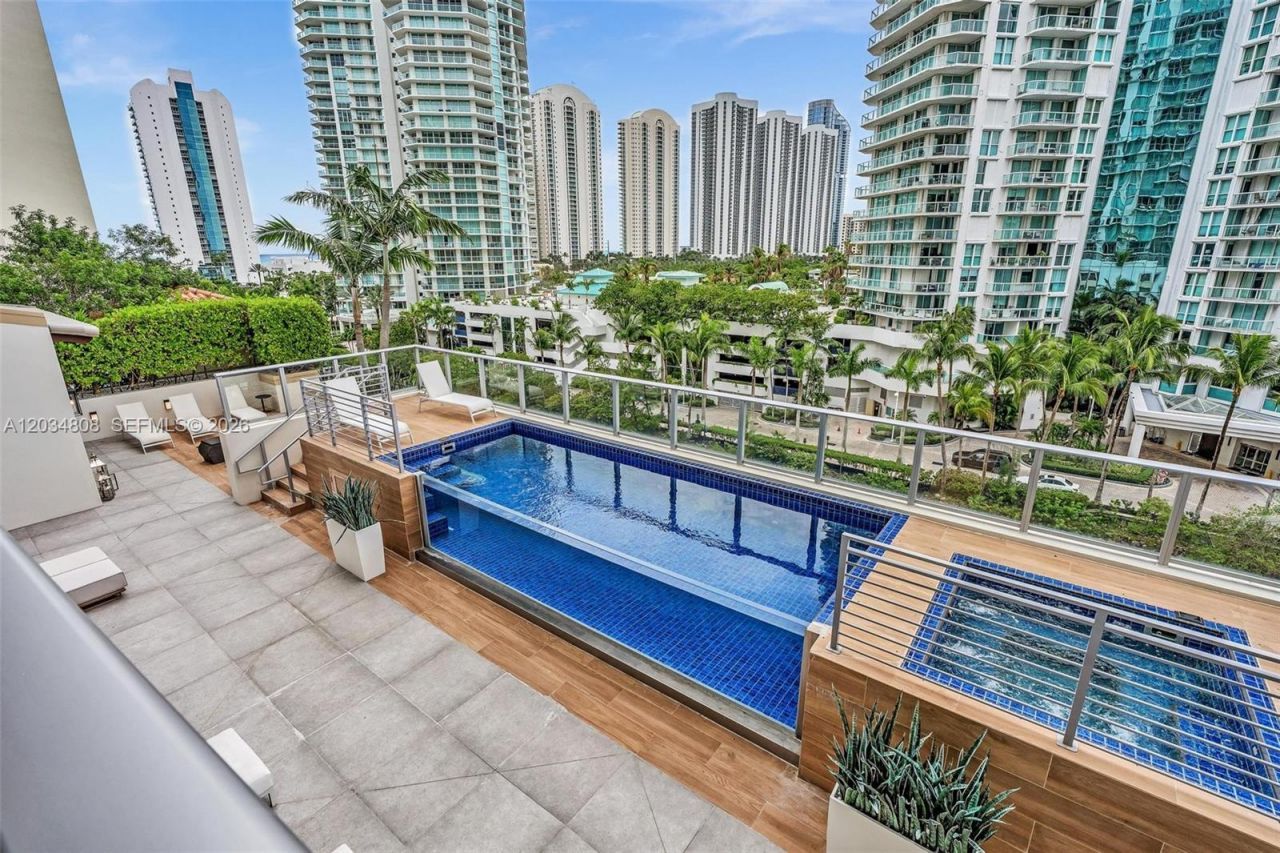 300 Sunny Isles Blvd, Unit 4-502, Sunny Isles Beach, FL 33160 Photo