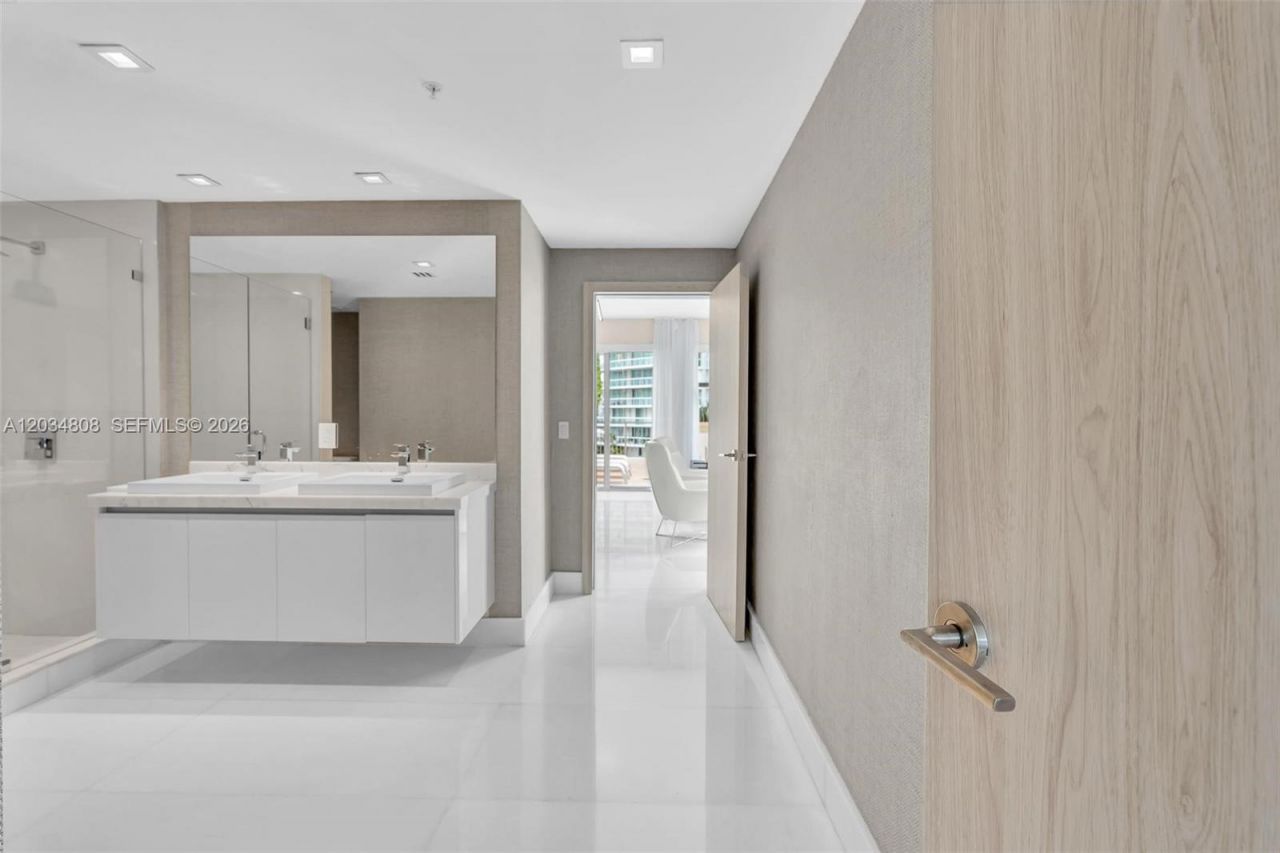 300 Sunny Isles Blvd, Unit 4-502, Sunny Isles Beach, FL 33160 Photo