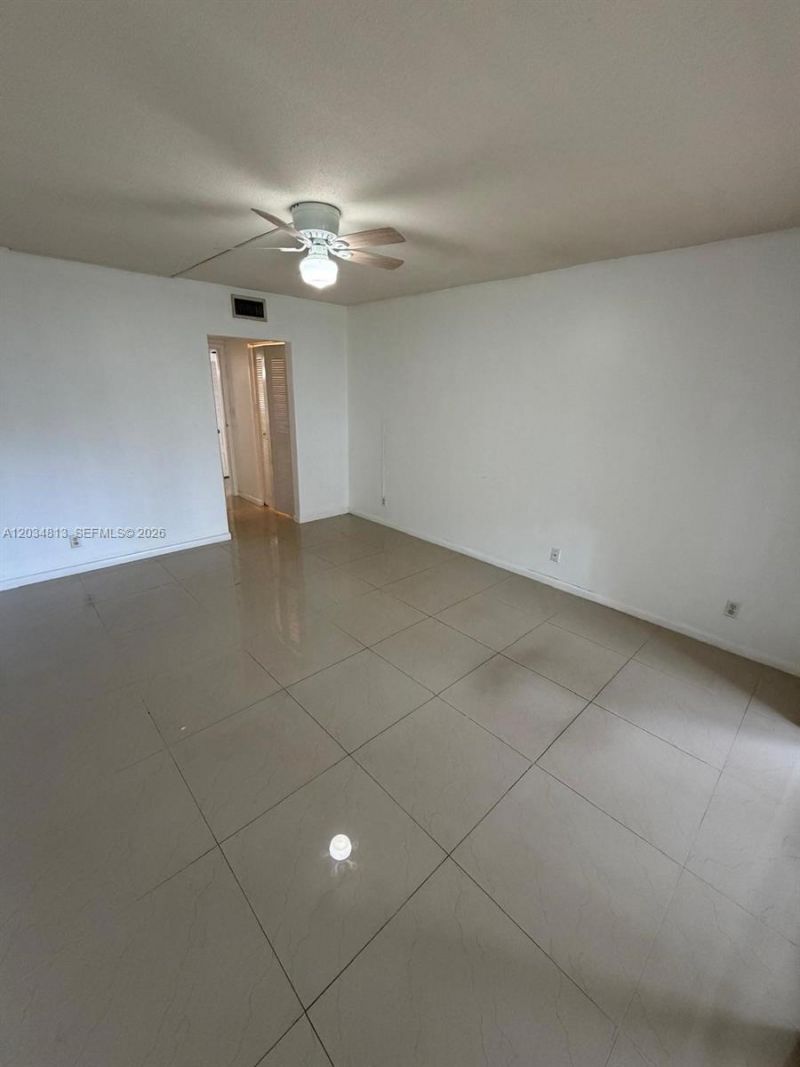 200 S Waterway Dr S , Unit 107, Lantana, FL 33462 Photo