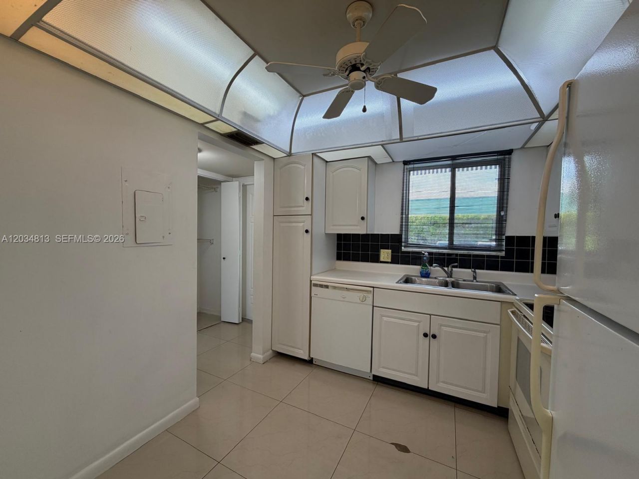 200 S Waterway Dr S , Unit 107, Lantana, FL 33462 Photo
