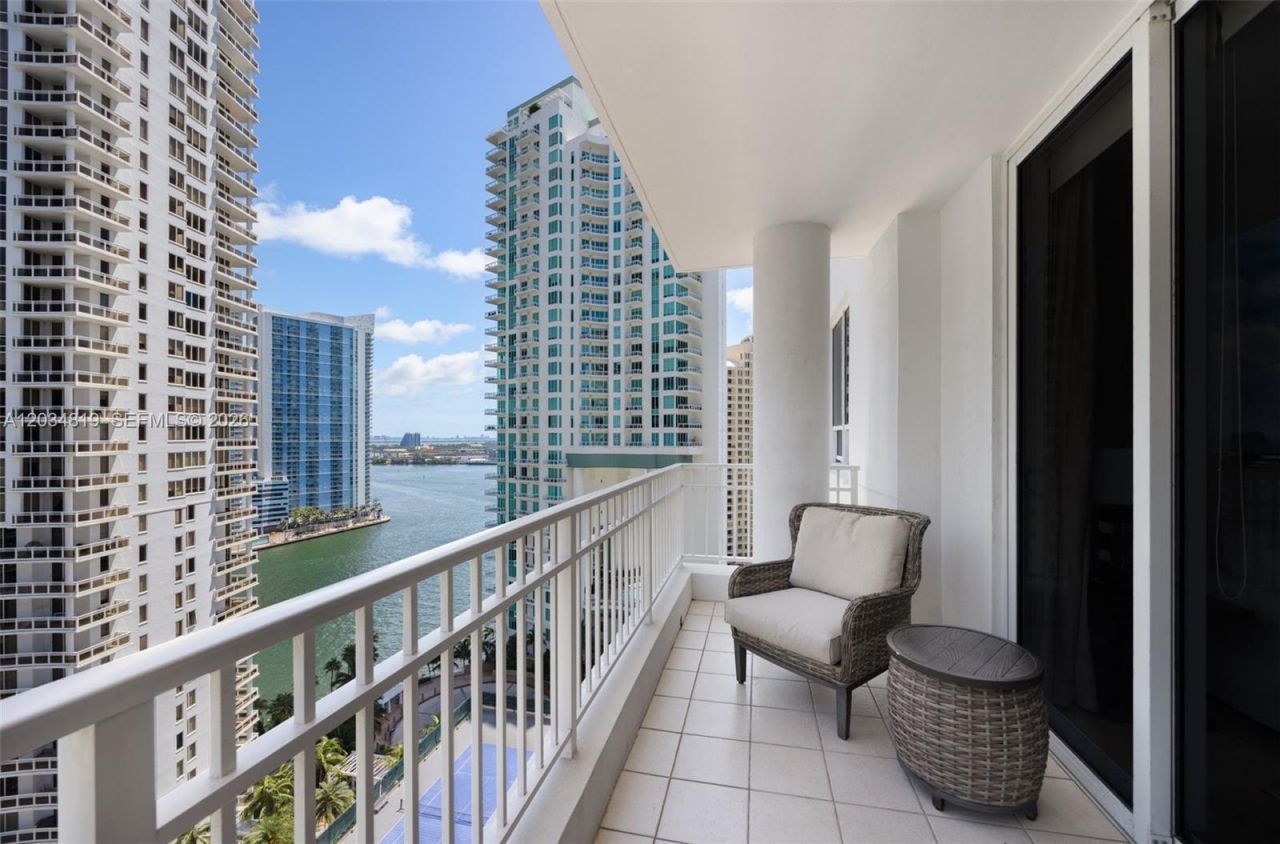 801 Brickell Key Blvd , Unit 2008, Miami, FL 33131 Photo