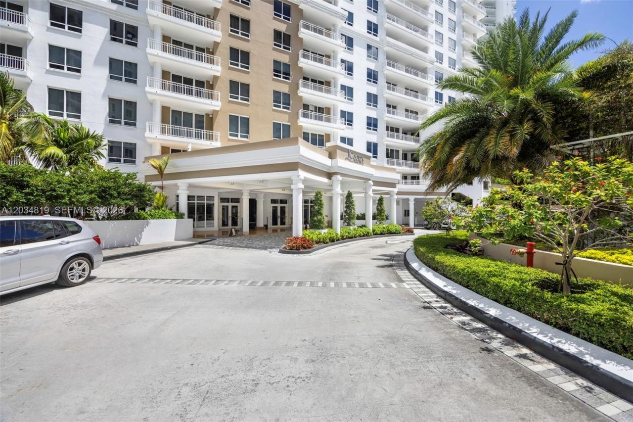 801 Brickell Key Blvd , Unit 2008, Miami, FL 33131 Photo