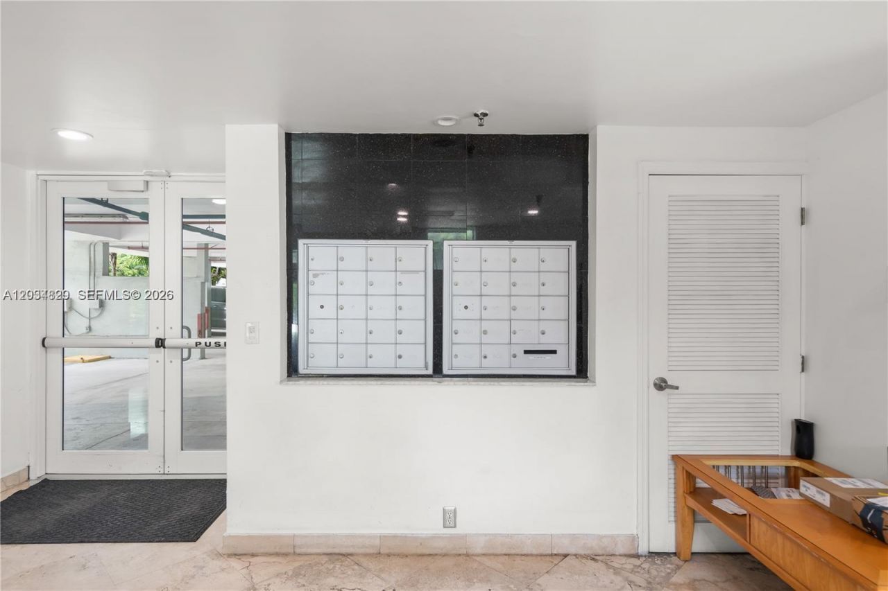 7800 Collins Ave, Unit 508, Miami Beach, FL 33141 Photo