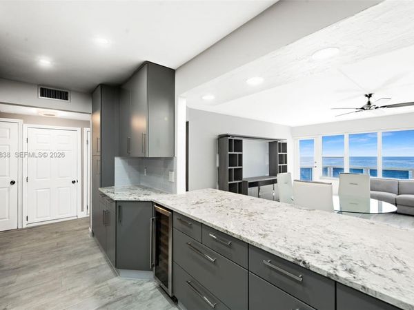 3700 Galt Ocean Dr, Unit 910, Fort Lauderdale, FL 33308