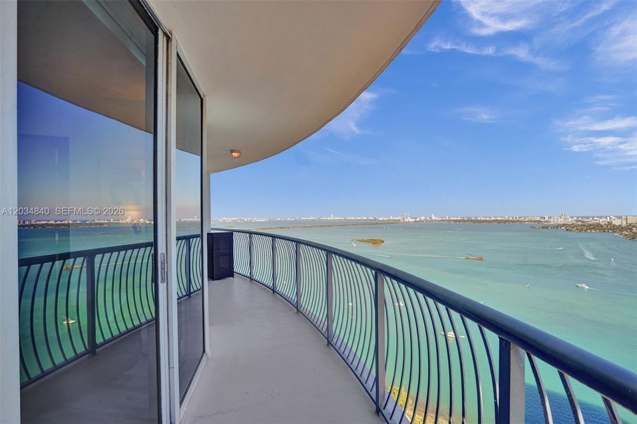 1750 N Bayshore Dr , Unit 3802, Miami, FL 33132 Photo
