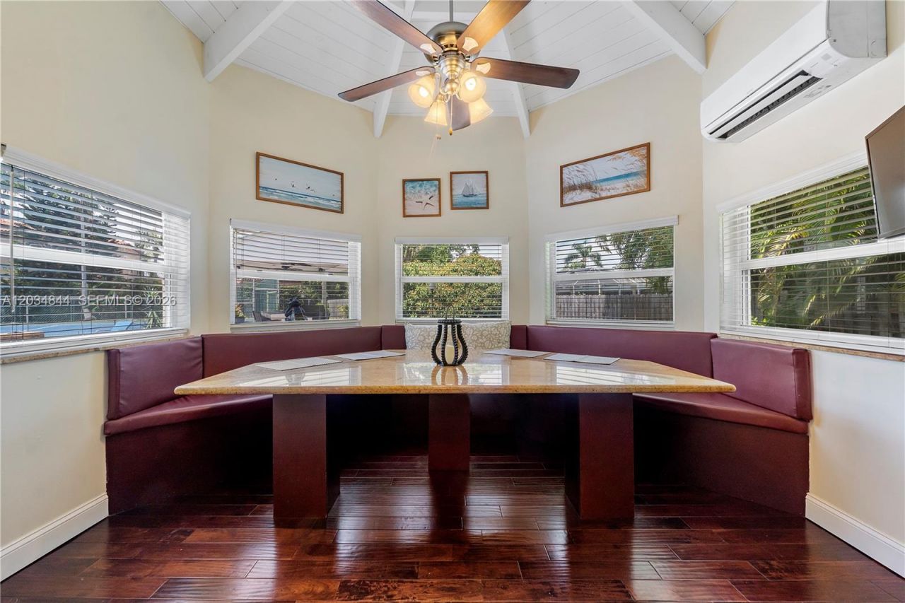 17640 Old Cutler Rd , Palmetto Bay, FL 33157 Photo