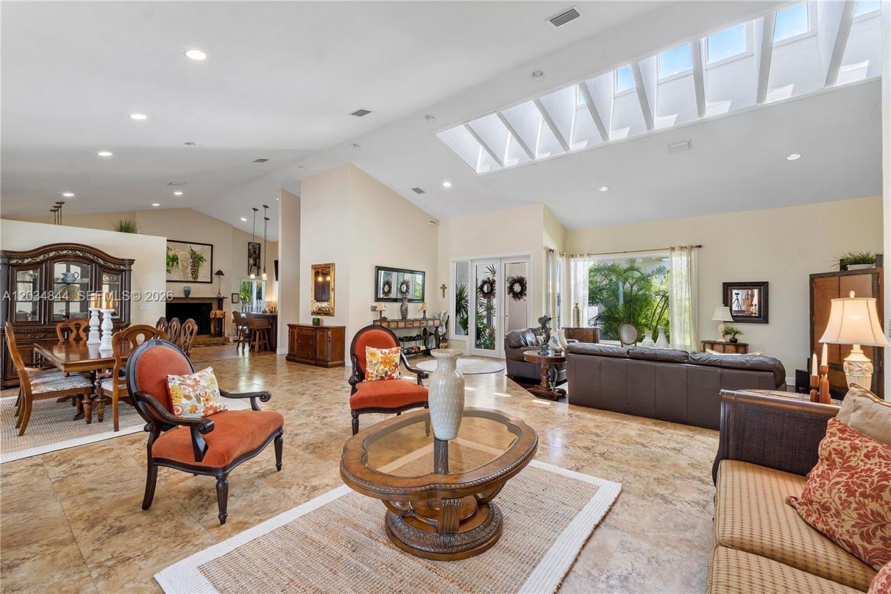 17640 Old Cutler Rd , Palmetto Bay, FL 33157 Photo