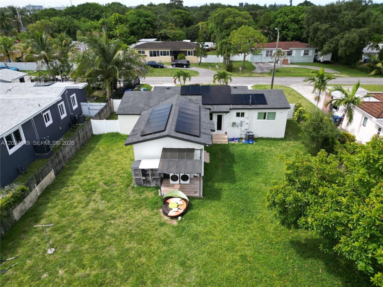 420 NW 145th St , Miami, FL 33168 Photo