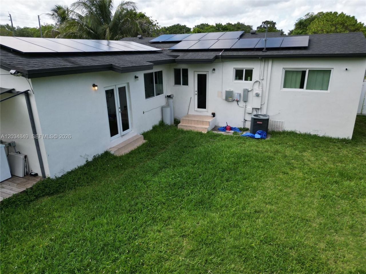 420 NW 145th St , Miami, FL 33168 Photo